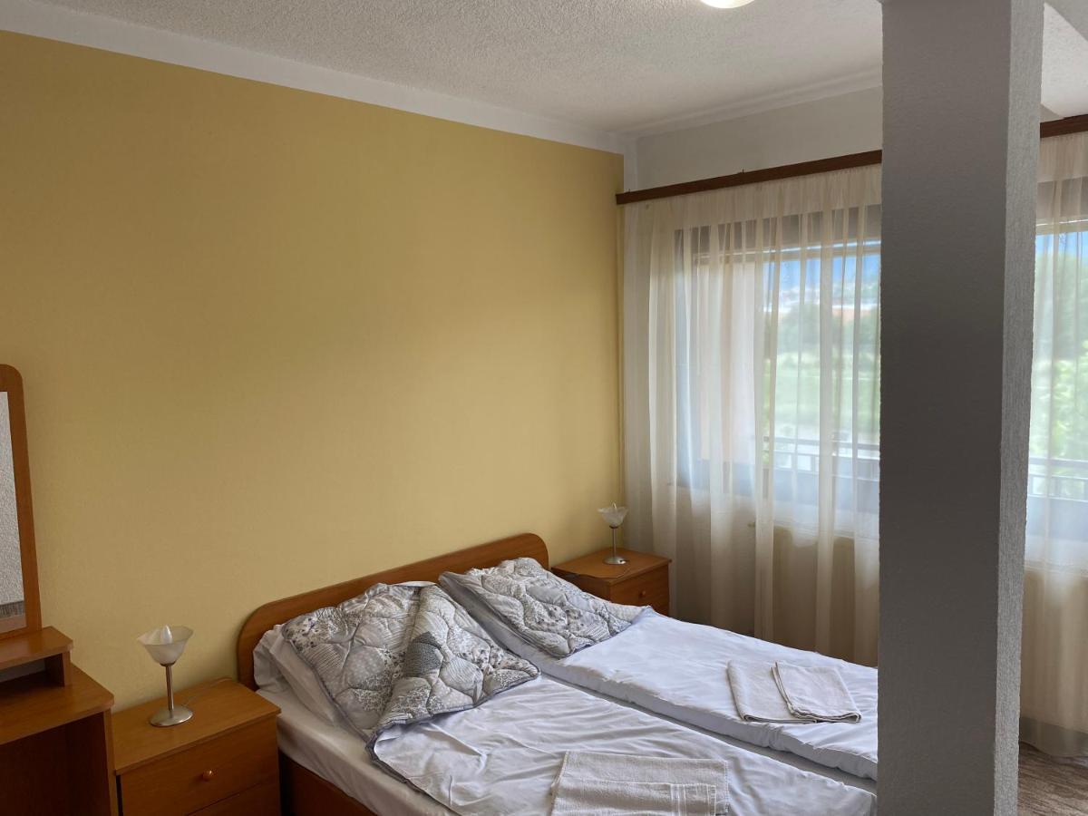 Motel Otoka Donji Vakuf Bagian luar foto